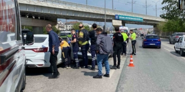 zincirleme-trafik-kazasinda-3-kisi-yaralandi