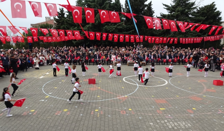 SİNOP’TA 23 NİSAN ULUSAL EGEMENLİK VE ÇOCUK BAYRAMI KUTLAMALARI