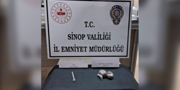 SİNOP’TA 19.50 GRAM SENTETİK KANNABİNOİD HAM MADDESİ YAKALANDI
