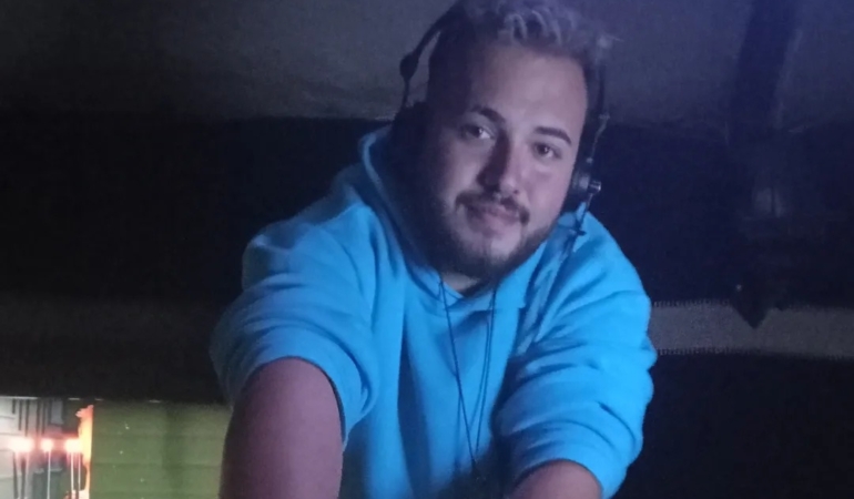 Sinoplu DJ Mahmutcan Kaya elektronik müzikte parlıyor