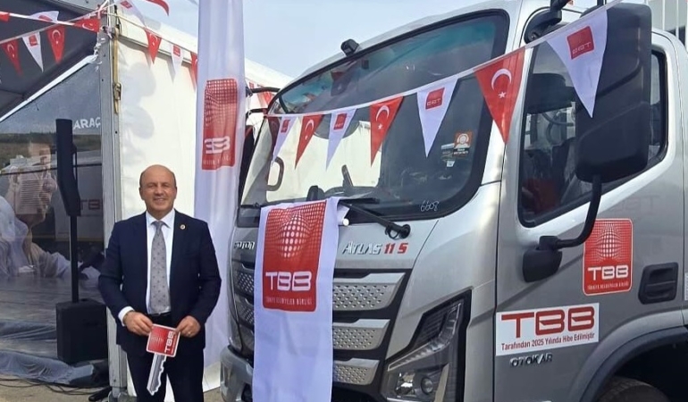 Sinop’a çöp kamyonu hibesi