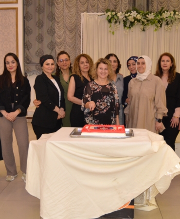 Türk Sağlık-Sen Boyabat'ta Ebeler Günü ve Hemşireler Haftasını kutladı