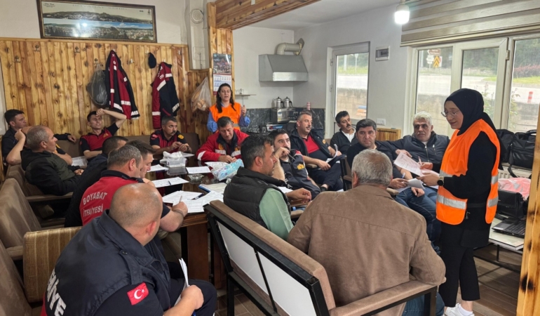 Belediye personeline iş sağlığı güvenliği ve eğitimi verildi