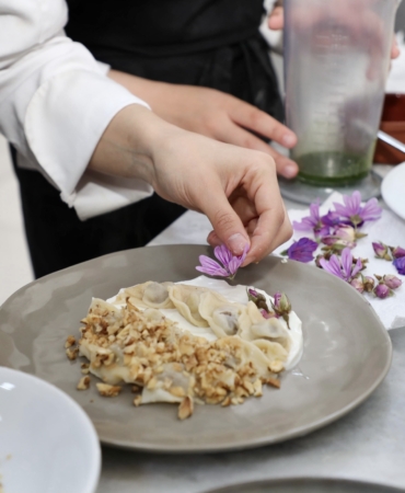 Coğrafi işaretli Sinop mantısı üniversite öğrencilerinin ellerinde lezzet buldu