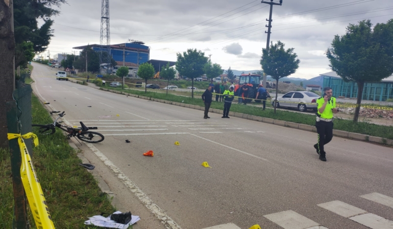 Kamyonetin çarptığı 10 yaşındaki çocuk öldü