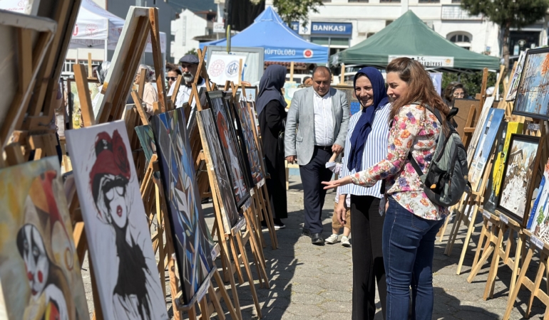 Emekle hazırlanan ürünler görücüye çıktı