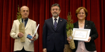 aaa-20231124-33009156-33009154-tarim-ve-orman-bakani-yumakli-sinopta-ogretmenlere-seslendi