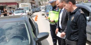 boyabatta-suruculere-trafik-kurallari-bilgilendirmesi-yapildi