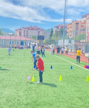 cocuk-oyun-senligi-duzenlendi