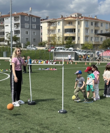 cocuk-oyunlari-etkinligi-duzenlendi