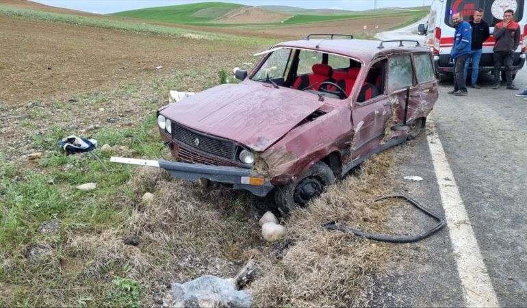 Çorum’da otomobil devrildi: 6 yaralı