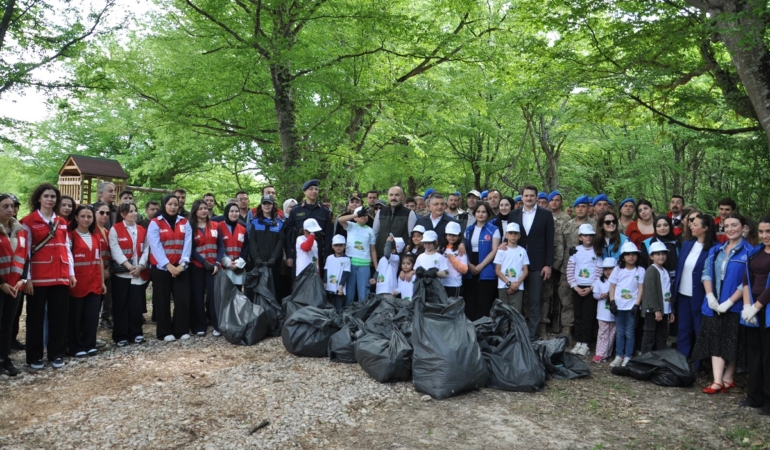 Ormanlar için el ele: Sinop’ta temizlik seferberliği