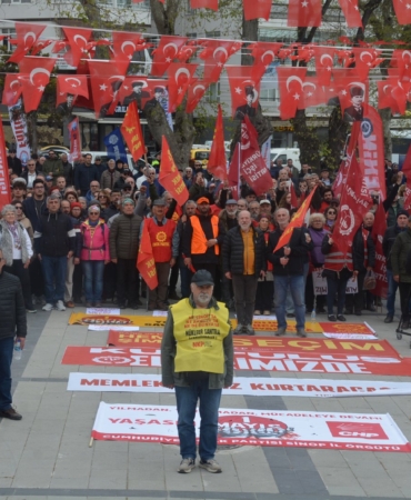 SİNOP’TA 1 MAYIS COŞKUYLA KUTLANDI