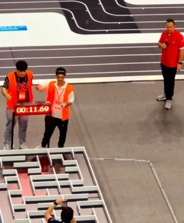 GİRESUNLU ÖĞRENCİLERDEN ULUSLARARASI ROBOTİK BAŞARI: DÜNYA ŞAMPİYONU OLDULAR