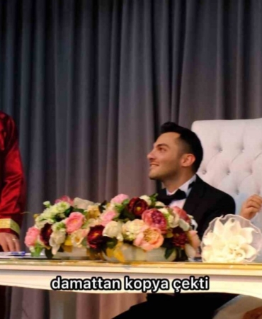 nikah-sirasinda-gulumseten-anlar