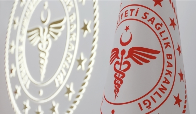 Sağlık Bakanlığı, sözleşmeli personel ve sürekli işçi alacak