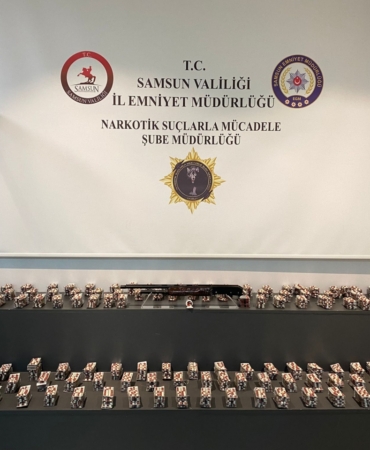 samsunda-15-bin-680-sentetik-ecza-hapi-ele-gecirildi-1-gozalti