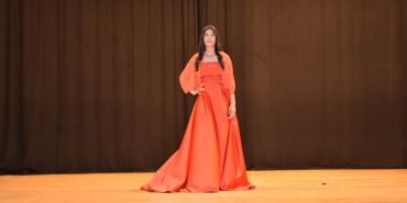 Sinop’ta "Geçmişten günümüze "Sinop Kırmızısı" temalı defile düzenlendi