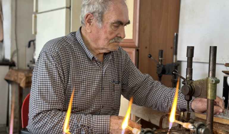 Sinop’ta baba-oğul geleneksel zanaati yaşatıyor