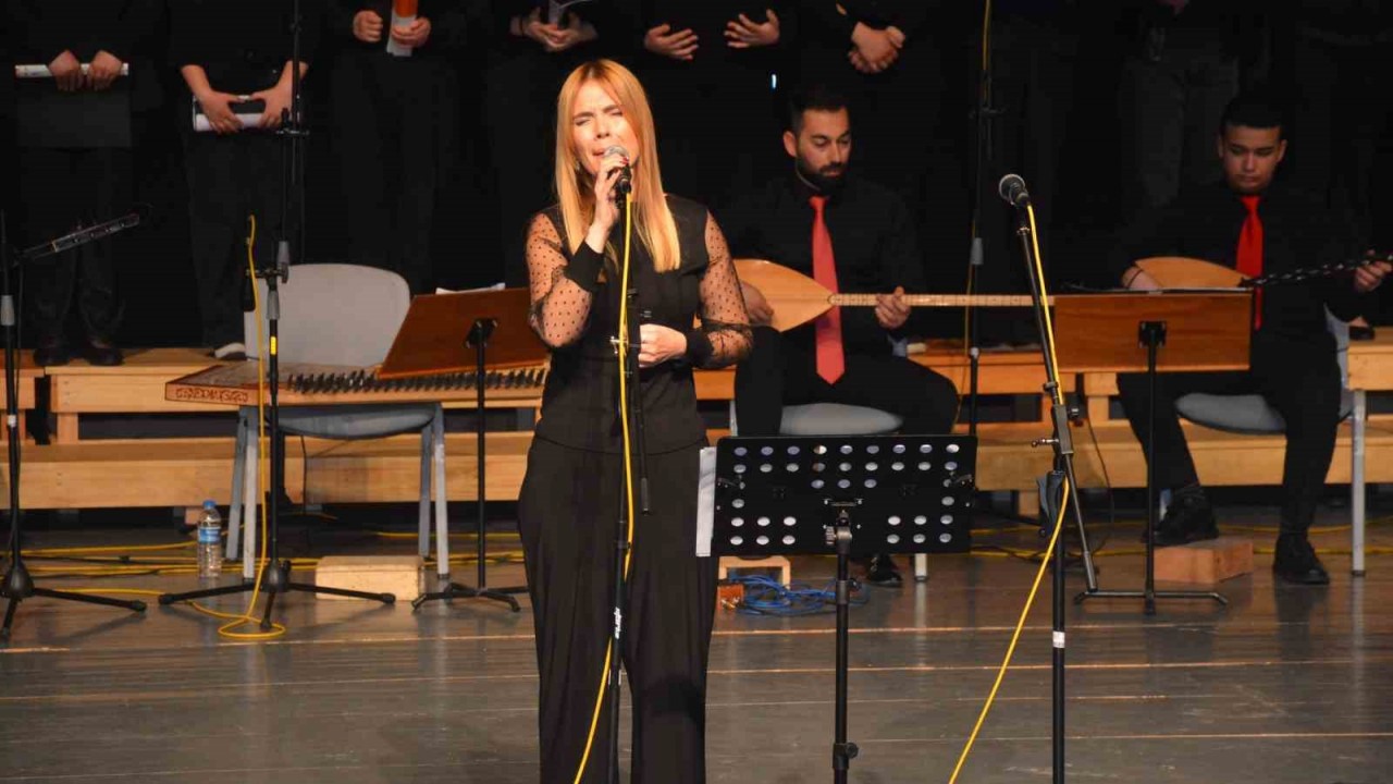 sinopta-hikayelerle-turkulerimiz-etkinligine-yogun-ilgi