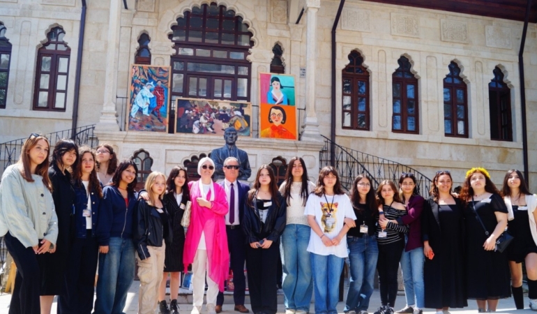 Sinop’ta lise öğrencileri eserlerini sergiledi