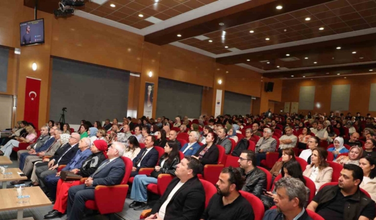 Sinop’ta yapay zeka ve metaverse konuşuldu