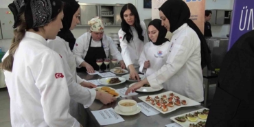 sinopta-yerel-urunlerle-yenilikci-tarifler-etkinligi-yapildi