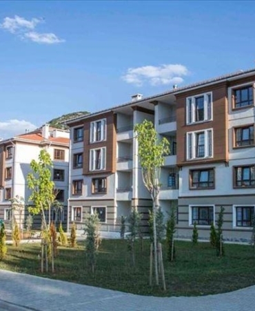 thumbs-b-c-81fb3e411f0c1f2baeefd613975c11ce