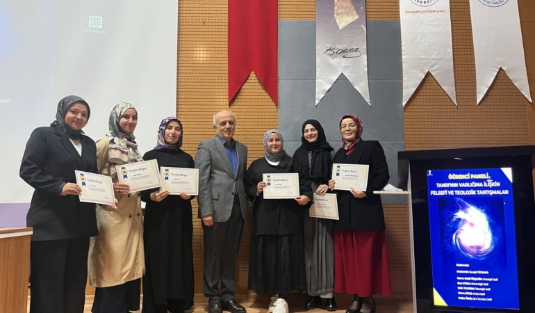 Sinop Üniversitesi’nde Tanrı’nın Varlığı Paneli düzenlendi