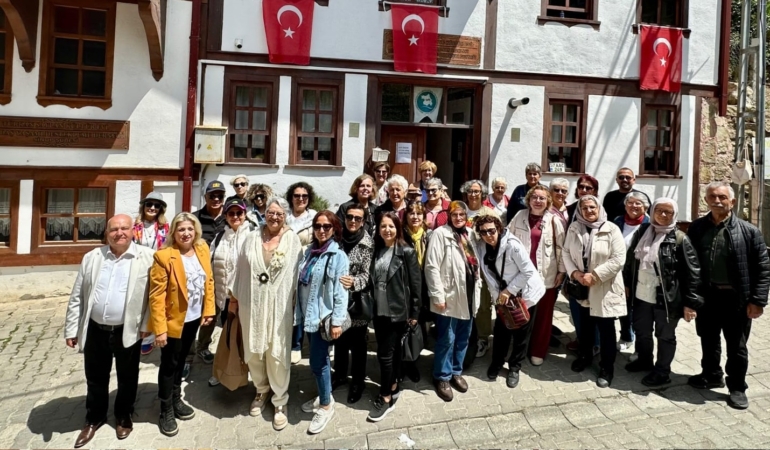 3. Yaş öğrencilerinin final dersi Mübadele Derneğinde yapıldı