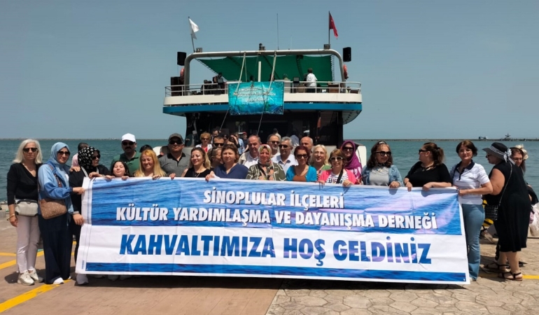 Samsun’daki Sinoplular gemi turunda buluştu