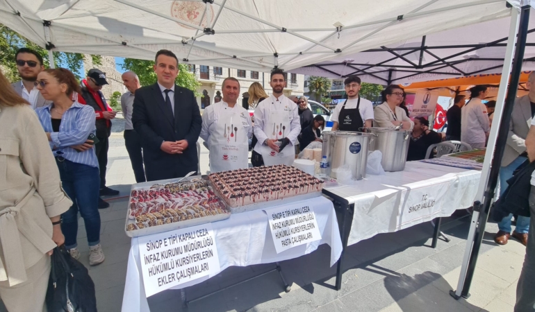 Hükümlülerden Sinoplulara pasta sürprizi