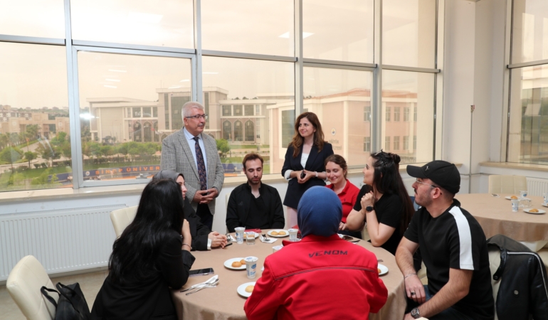 SNÜ mezunları pilav gününde buluştu