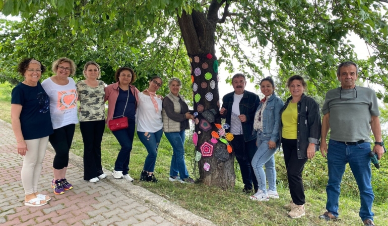 Kadınların el emeği ilçeye renk kattı