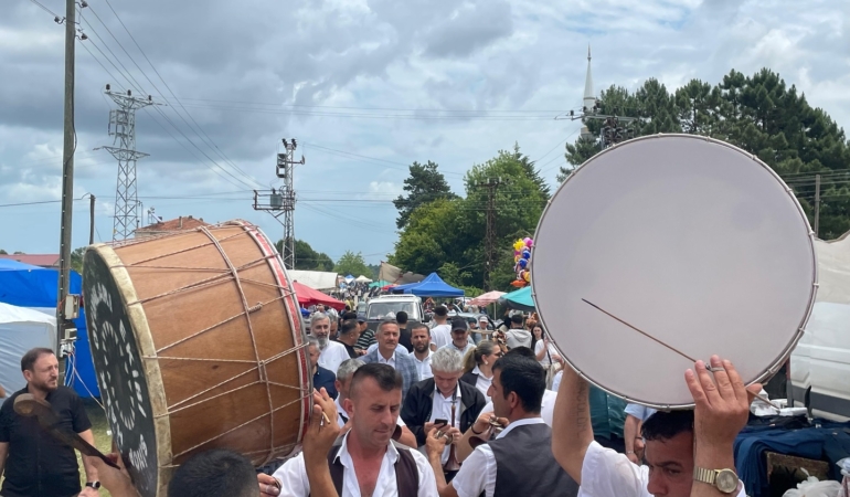 Bektaşağa Panayırı ve Hıdrellez Şenlikleri başladı