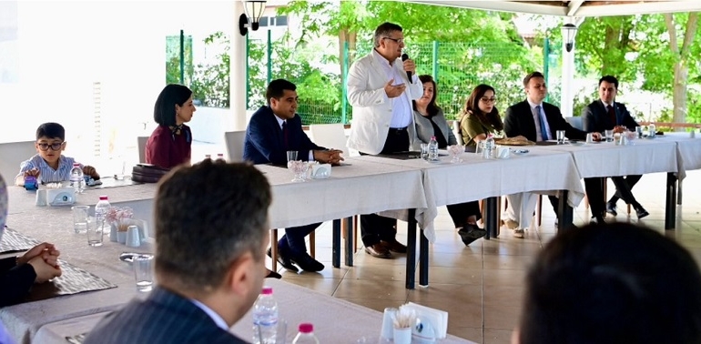 Vali Özarslan, kaymakamlarla veda programında buluştu