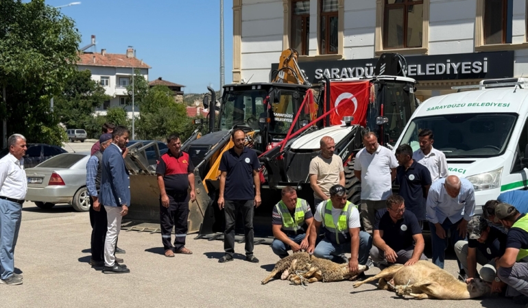 Yeni iş makineleri ilçede hizmete alındı