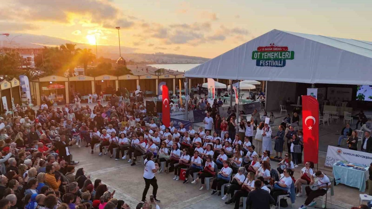 8-samsun-yoresel-ot-yemekleri-festivali-yogun-ilgi-gordu