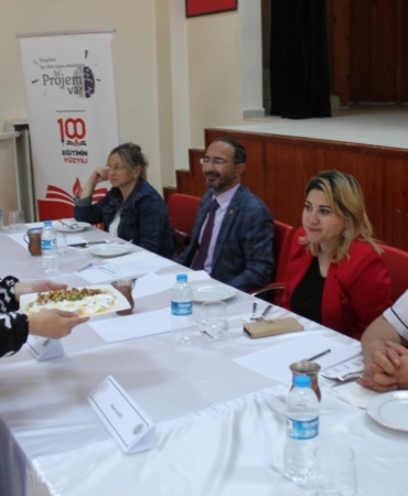 Sinop'ta öğretmenler arası yemek yarışması düzenlendi