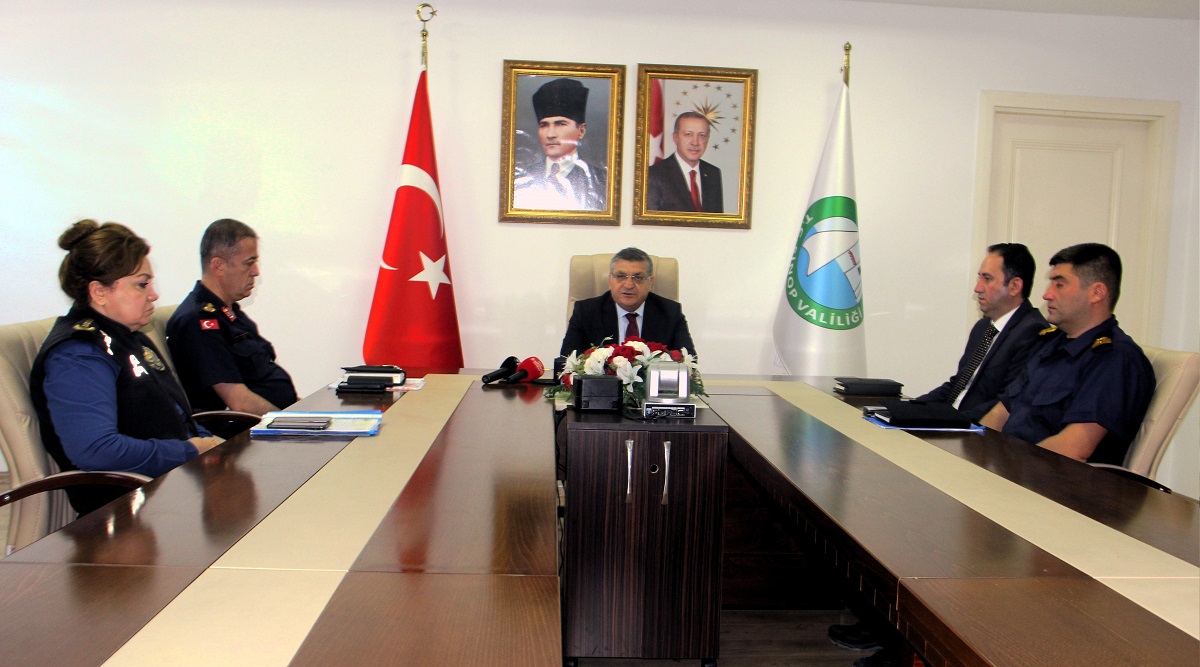 Sinop'ta "İl Güvenlik ve Asayiş Bilgilendirme" toplantısı gerçekleştirildi