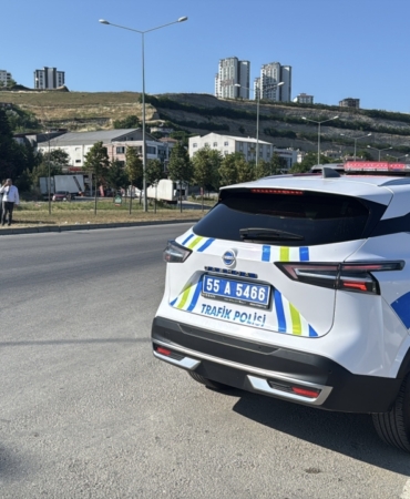 cip-ile-otomobilin-carpistigi-kazada-4-kisi-yaralandi