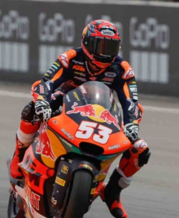 deniz-oncuden-tarihi-basari