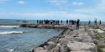 denizde-kaybolan-cocugu-arama-calismalari-suruyor