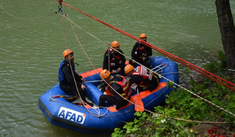 Dereye düşen çocuğun cansız bedenine 6 gün sonra ulaşıldı