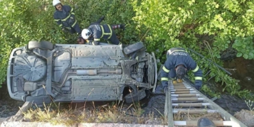 dereye-ucan-otomobildeki-1-kisi-yaralandi