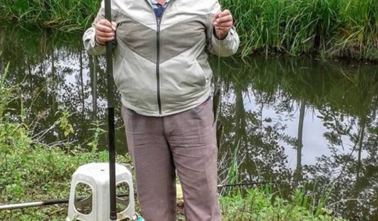 DİREĞE ÇARPAN MOTOSİKLETİN GENÇ SÜRÜCÜSÜ HAYATINI KAYBETTİ