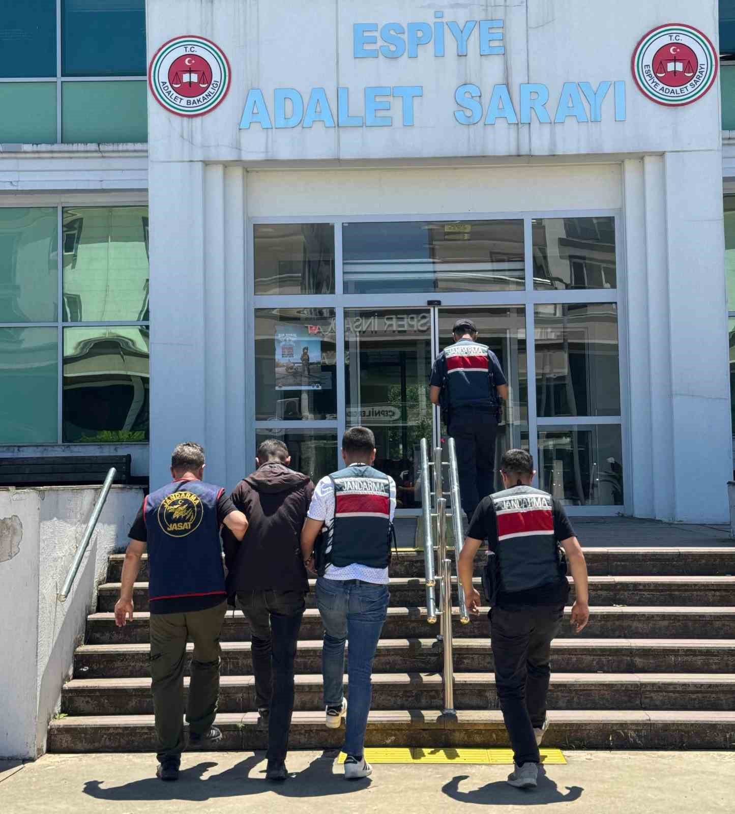 GİRESUN’DA KESİNLEŞMİŞ HAPİS CEZASI BULUNAN ŞAHIS YAKALANDI