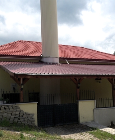 gorev-yaptigi-koy-camisinin-cehresini-guzellestirdi