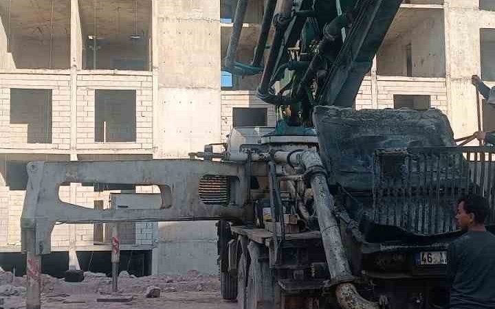 İnşaattan düşen işçi hayatını kaybetti