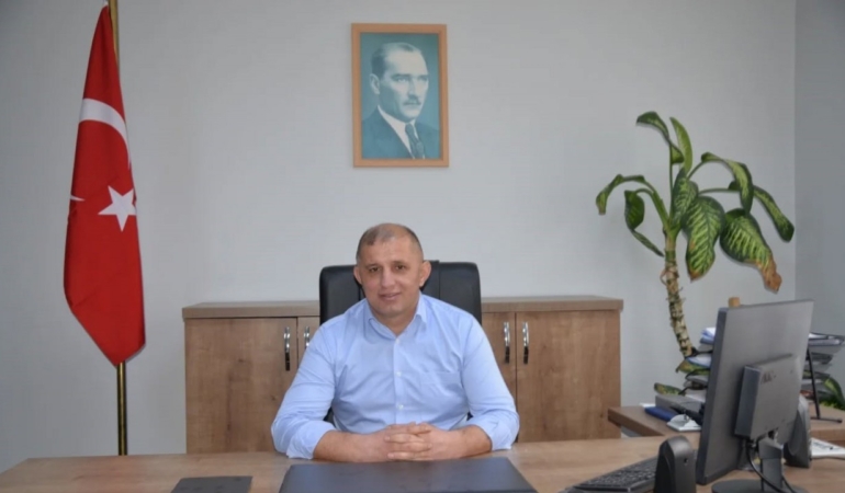 Mahalle sakinleri yeni muhtarını seçti